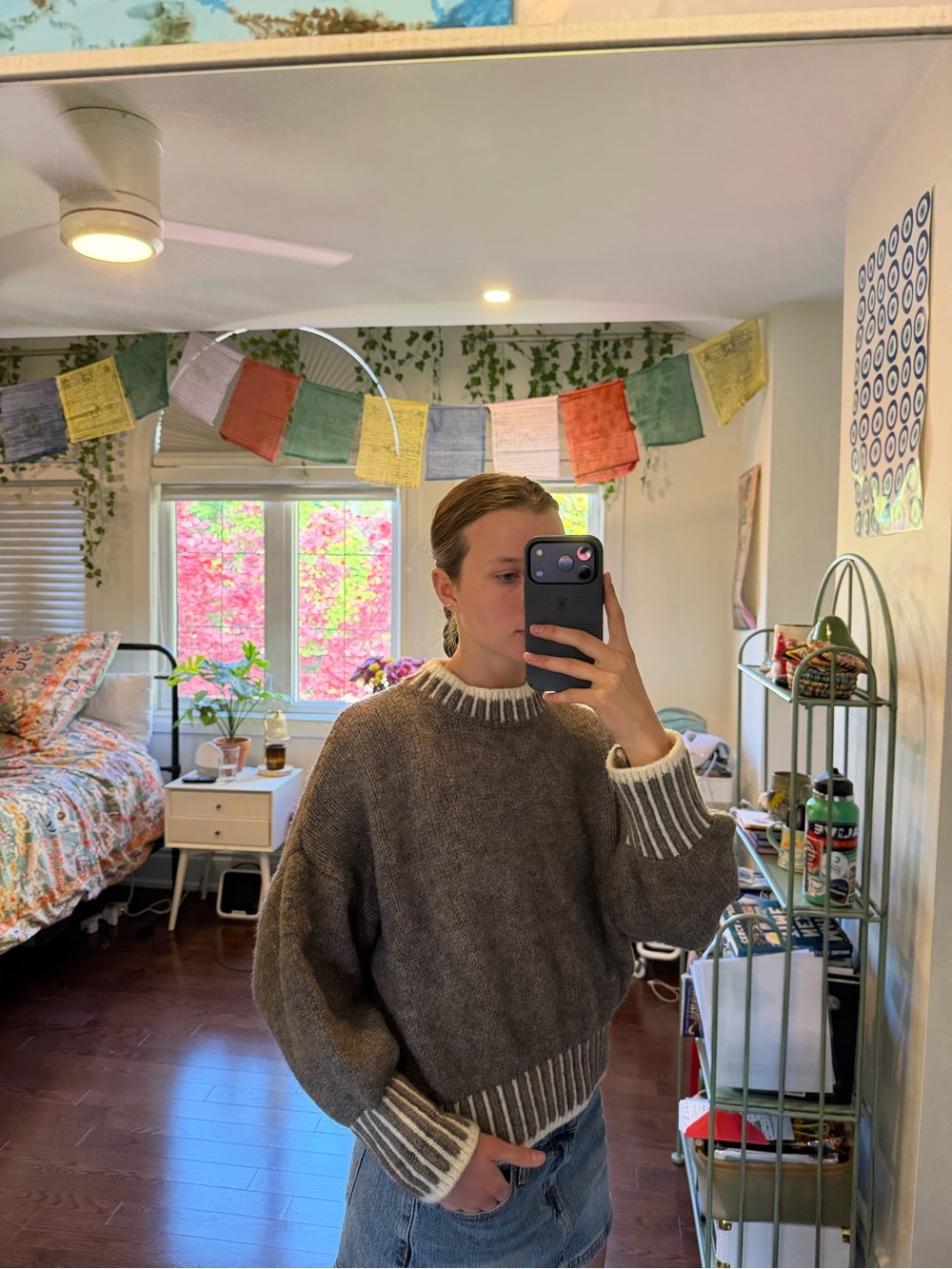Grey Simon’s Sweater - Picture 2 of 3